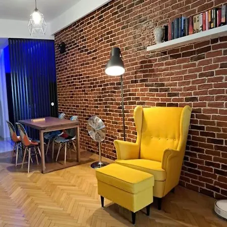 בוקרשט Classy Apartment With Parking In The City Center מראה חיצוני תמונה